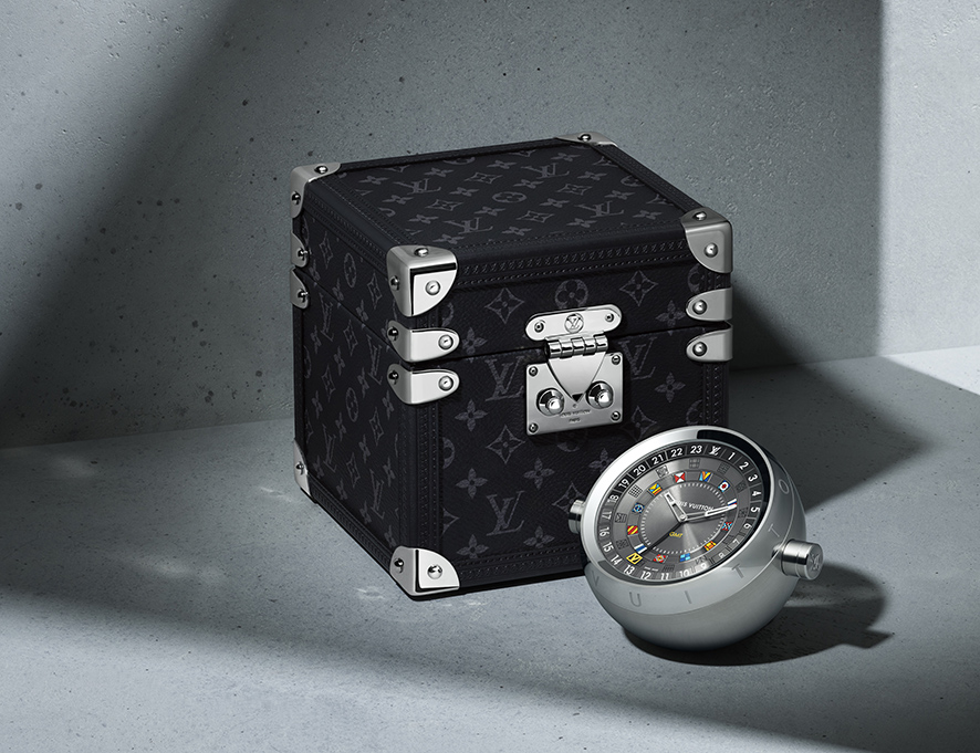 Tambour Moon Dual Time: Jam Terbaru Dari Louis Vuitton